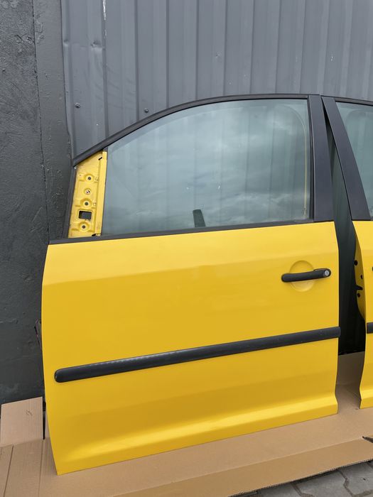 Двері Volkswagen Caddy Каді розборка
