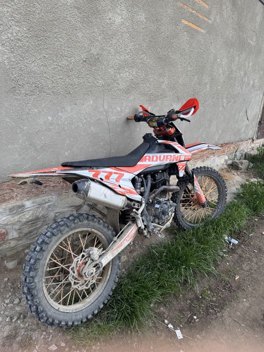 Kovi advans 300