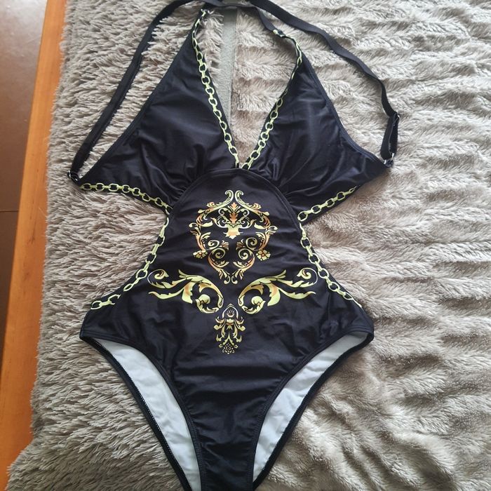 Купальник                 .