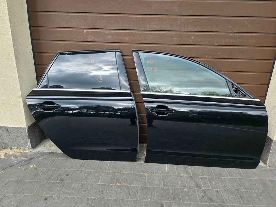 AUDI A6 C7 drzwi prawe tył tylne kombi LY9B 11-18