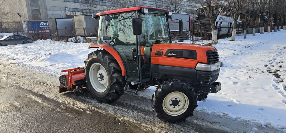 Kubota KL33 Трактор Мінітрактор