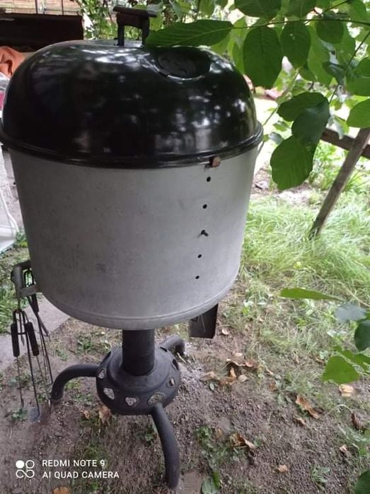 Gril  ogrodowy,stalowy