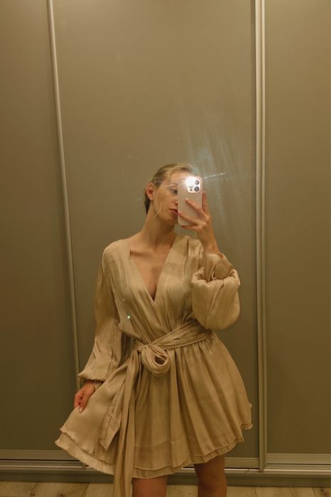 сукня бежева M-L