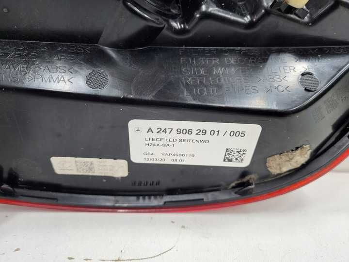 Mercedes GLA W247 Ліхтарі задні