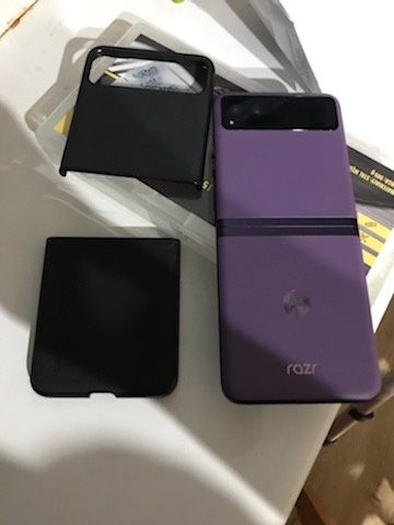 Motorola RAZR 40 8gb/256gb możliwość rozbudowy do 16gb ram, gwarancja