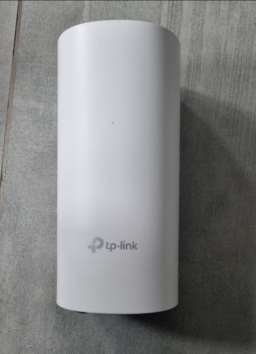 Маршрутизатори TP-Link Deco E4