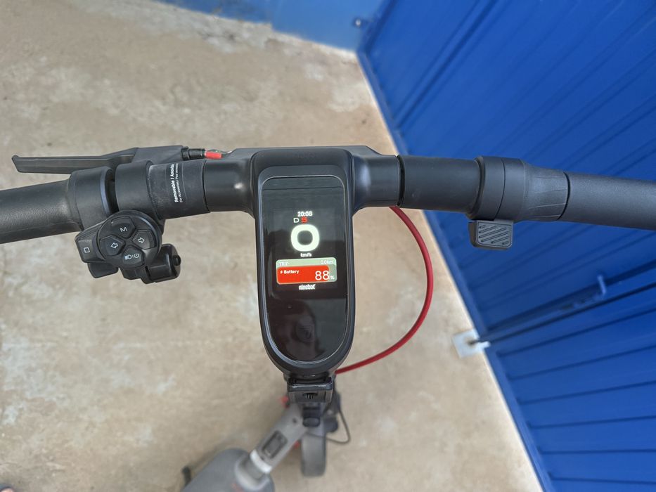 Segway Ninebot F3 Trotinete Eletrica de 1000W 70km autonomia