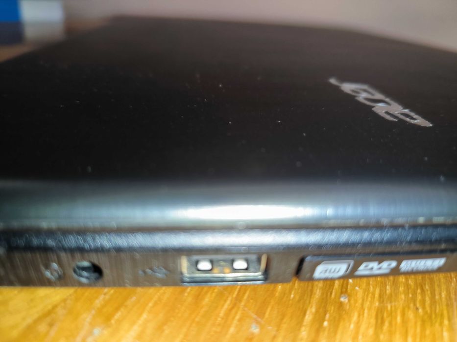 Ноутбук Acer Aspire E15