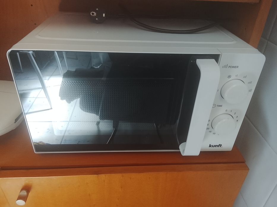 Microondas em ótimo estado