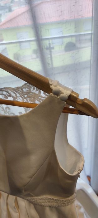 Vestido de noiva (venda ou aluguer)