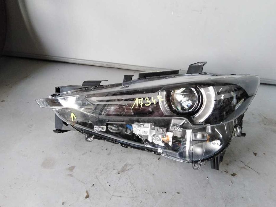 Mazda CX5 17r.- Lampa Przód Lewa Full Led