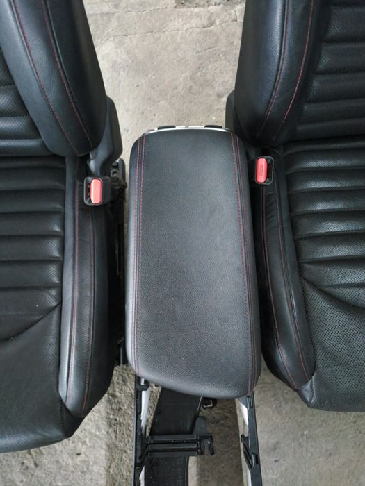 Komplet foteli tapicerka GT Kia Optima IV kombi GT