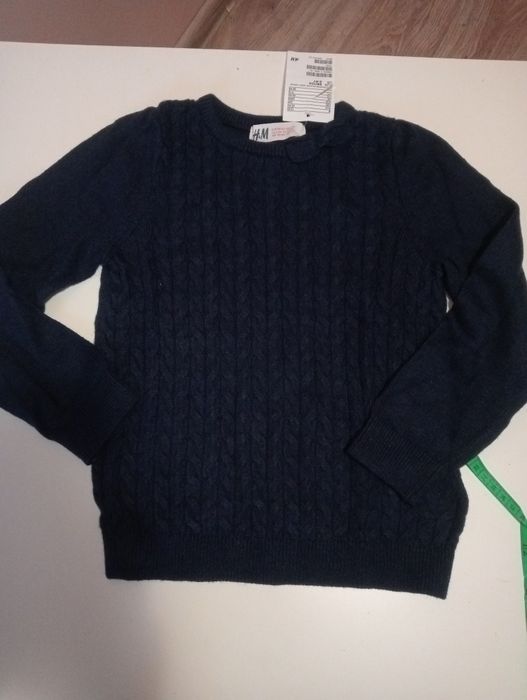 Śliczny sweterek H&M 98-104