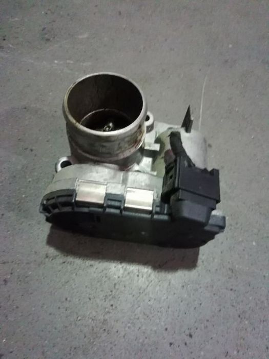 Torre de injecao - Fiat Punto 1.2 16v  ( 2001 )