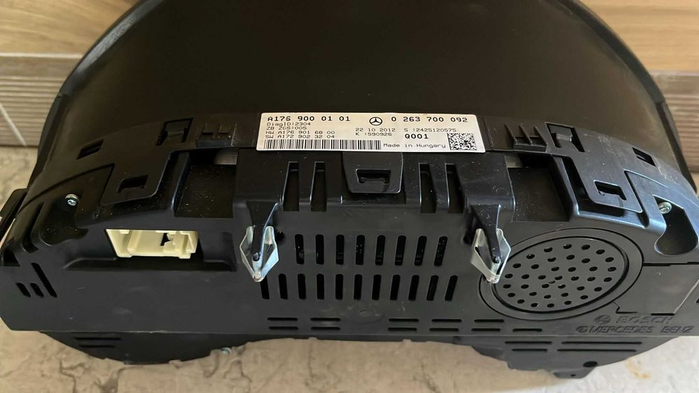 Quadrante MERCEDES-BENZ A-CLASS (W176)
