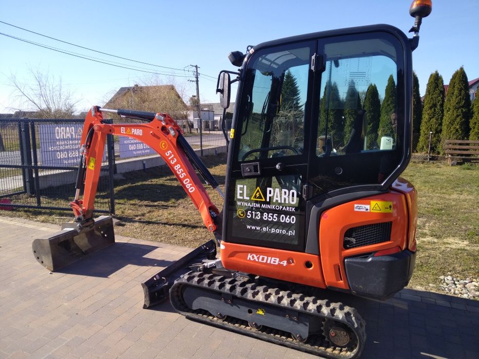 Wynajem minikoarki Kubota kx18-4 wraz z 3 łyżkami . Transport