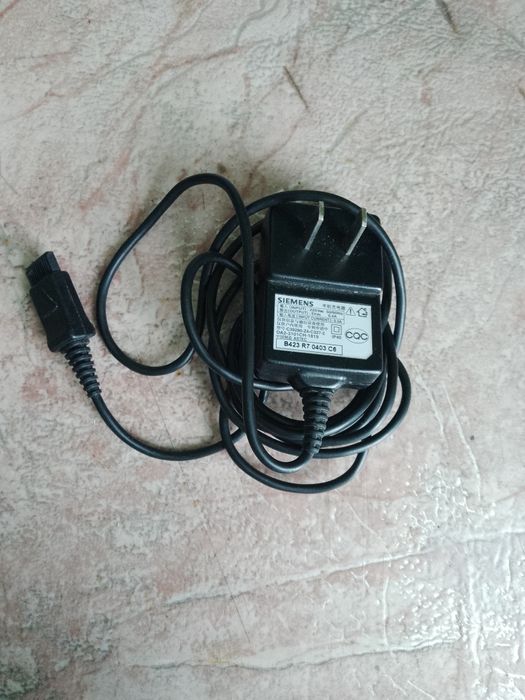 Зарядное устройство .