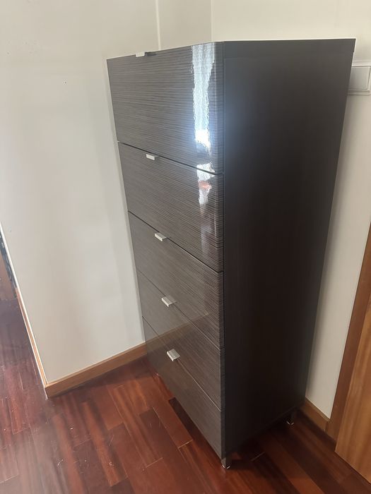 Comoda de 5 gavetas - IKEA