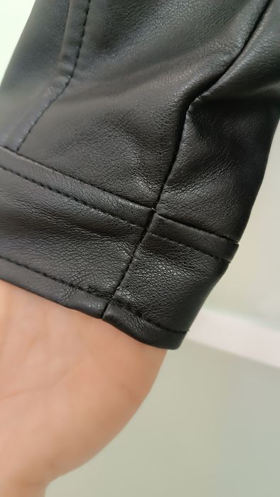 Куртка байкерська зі штучної шкіри