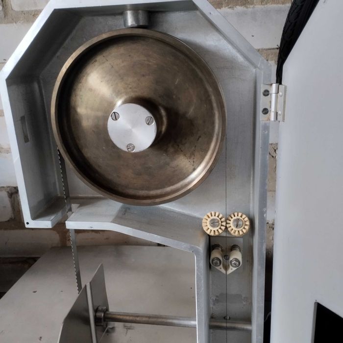 Пила для мяса, стрічкова піла м'ясна Mado Perfekta MKB 648D (Германия)