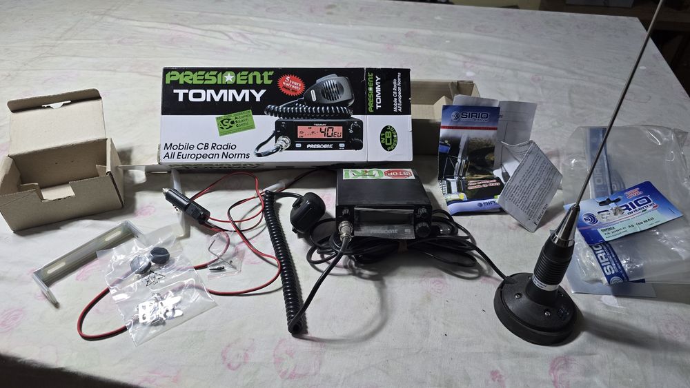 Radio CB President TOMMY ASC + antena SIRIO 100