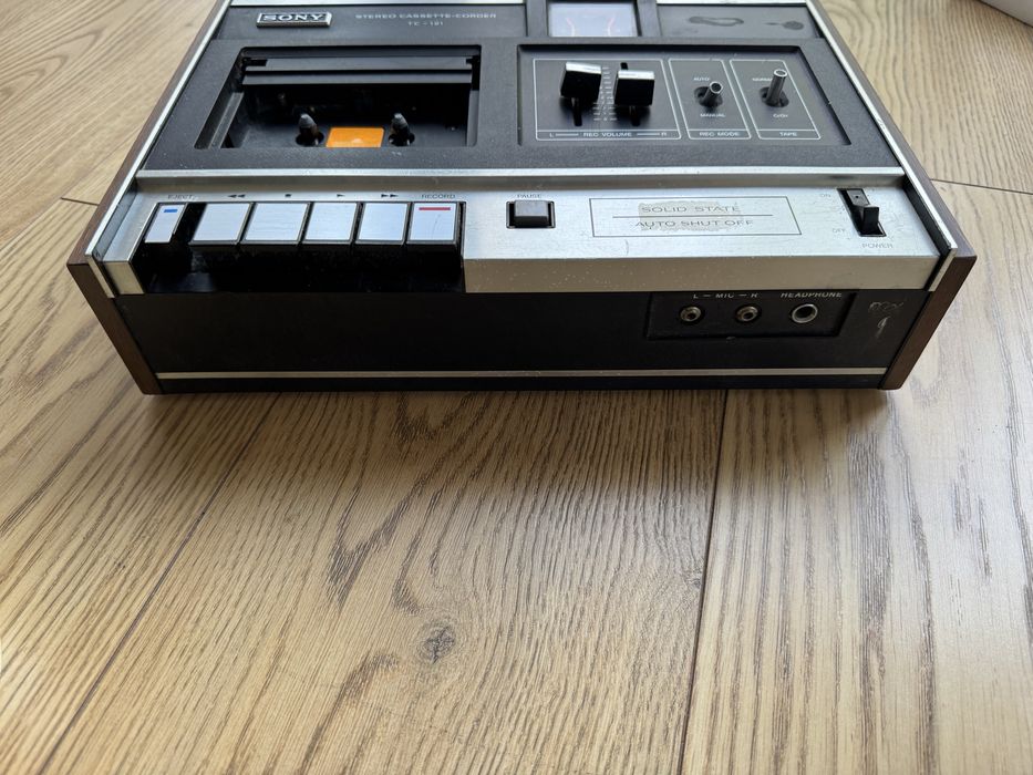 Magnetofon kasetowy SONY TC-121
