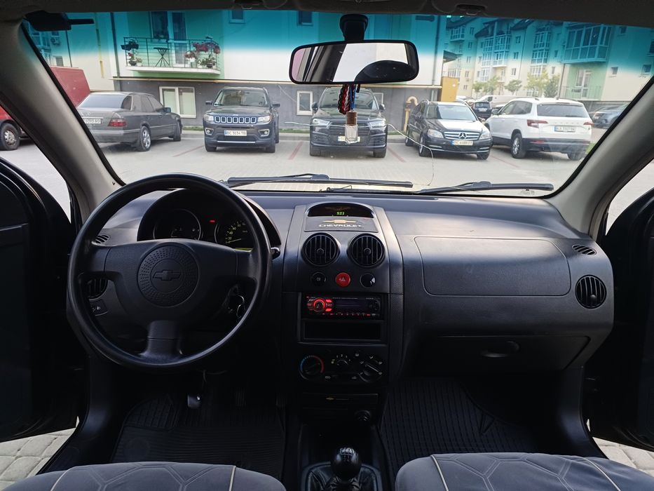 Продаю авто Chevrolet Aveo