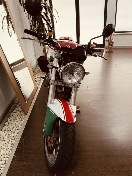 Ducati Monster 900