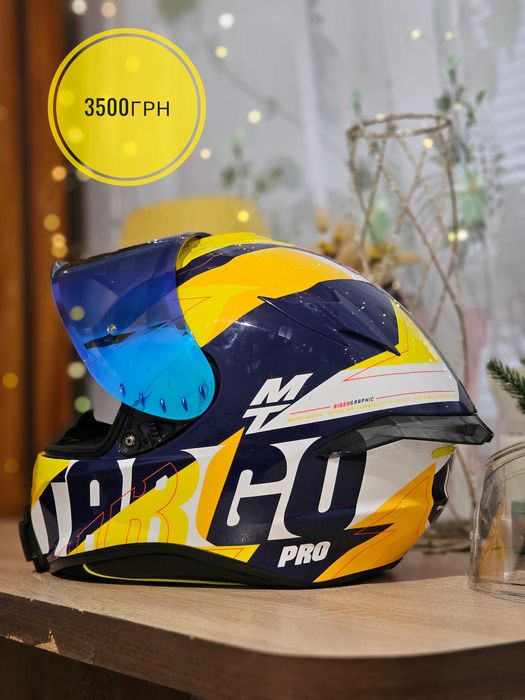 Шолом MT Targo Pro (два візора),розмір L