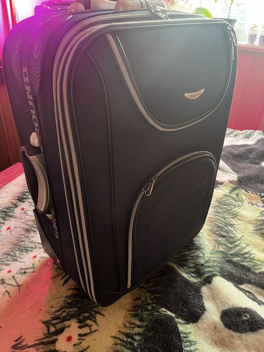 Чемодан для поездок 55х40х25