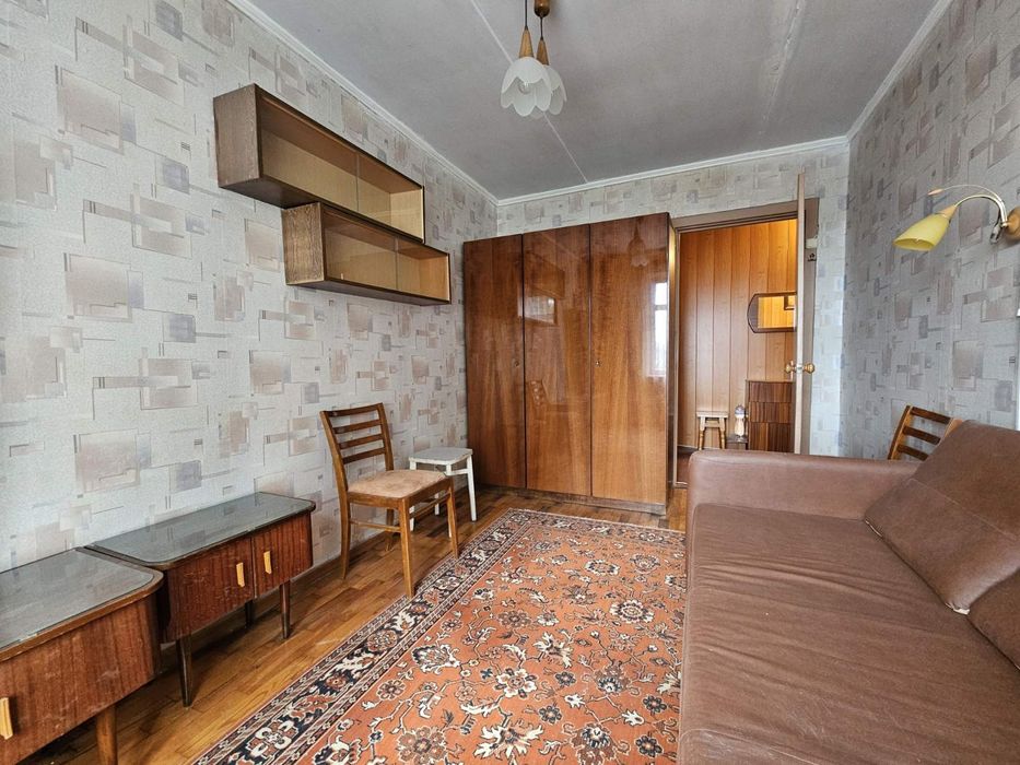 Продам 3х комнатную квартиру на Титова, Незалежности, Янгеля