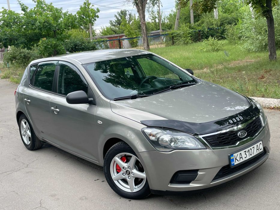 kia ceed рэстайлинг 1.6 Diesel