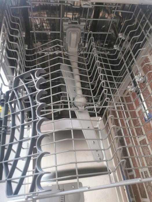 Zmywarka do zabudowy 45cm Beko DIS 1520N