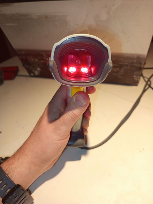 Czytnik kodów kreskowych Zebra DS6708