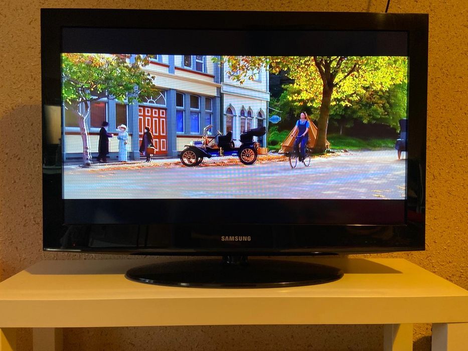 Telewizor Samsung 32 cali LE32E420E2W