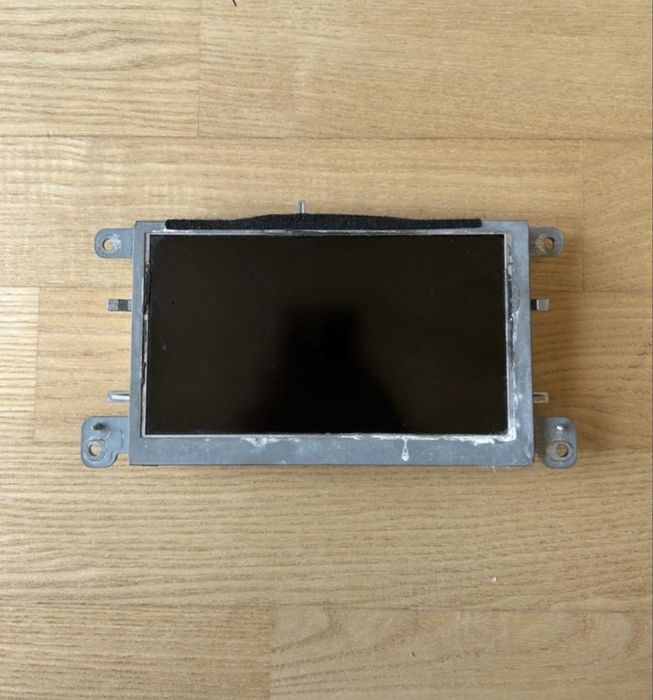 Ekran wyświetlacz Audi A4 B8