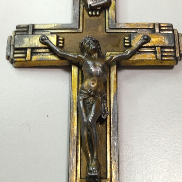 Крест 18см на 8см католический