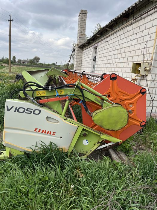 Продам жатку Claas Vario 1050