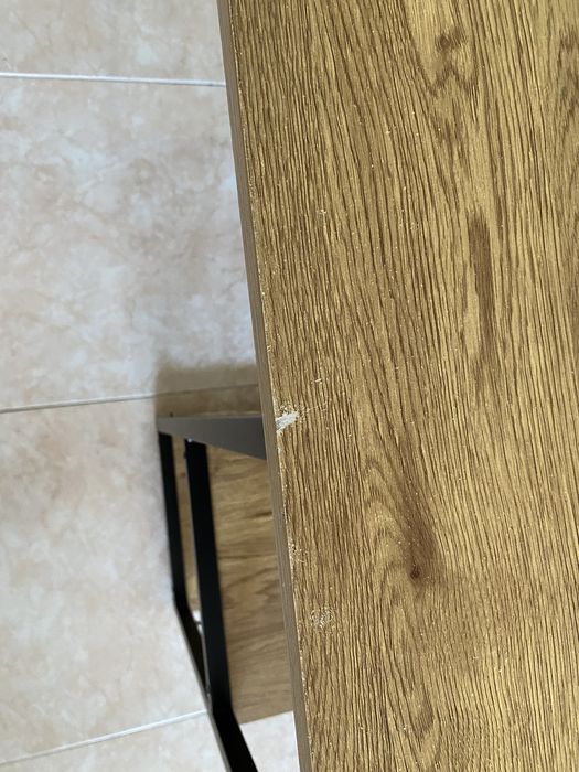 Secretaria HOMA e cadeira IKEA