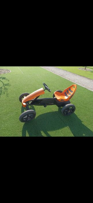 Kart Berg como novo
