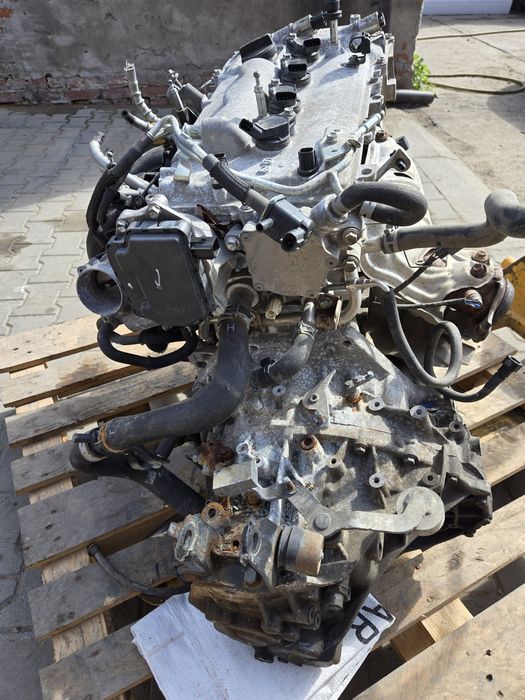 Blok Silnika z wałem korbowym tłoki A1ZR-f12U Corolla 1.8 Valvematic