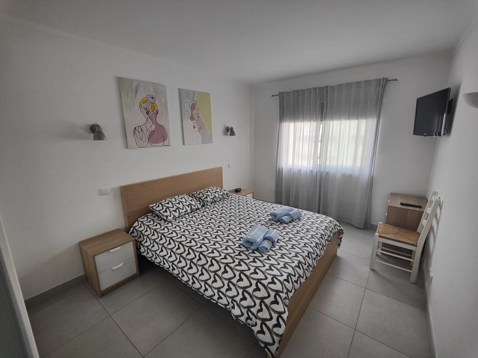 Vende-se cama de casal MALM