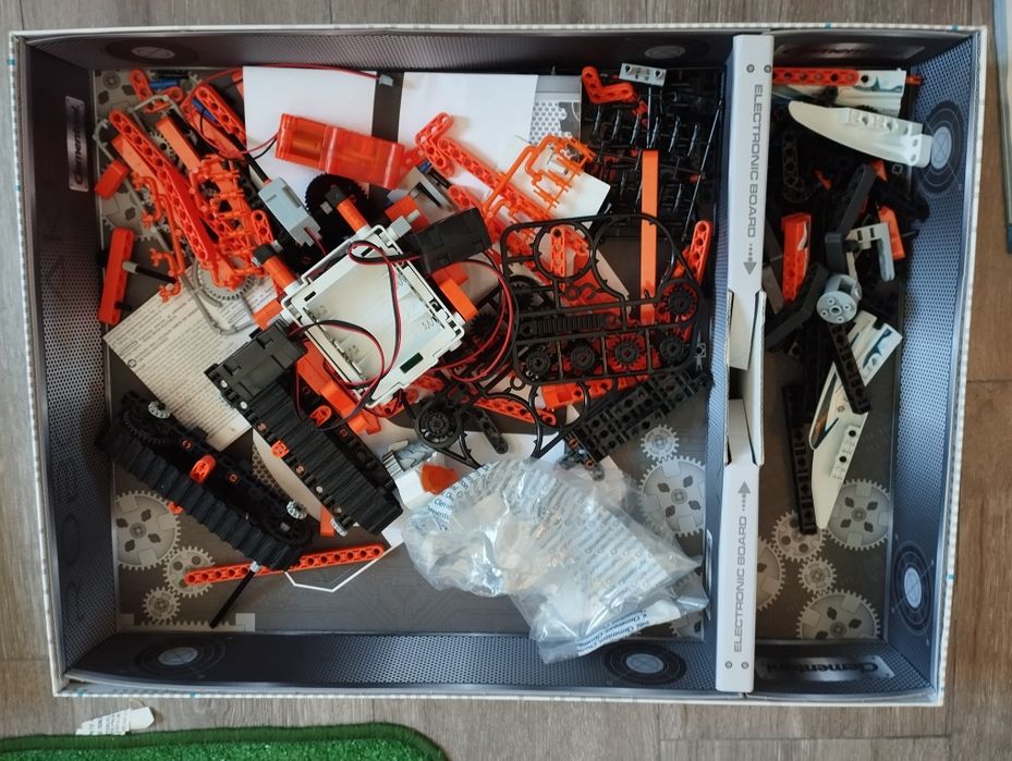 Robomaker Pro Coding Lab436942634097070081