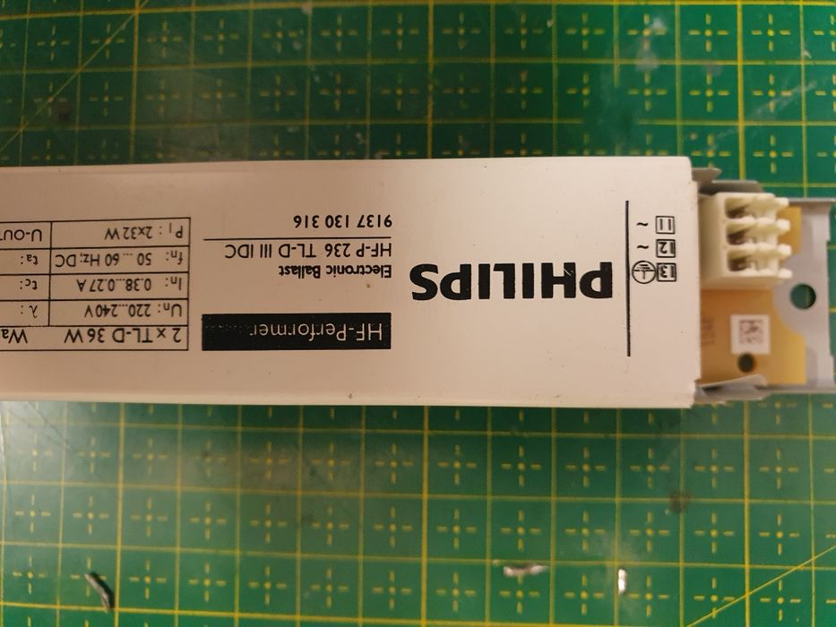 2 x świetlówka akwarystyczna  GROLUX T8 30W ROŚLINNA   Sylvania