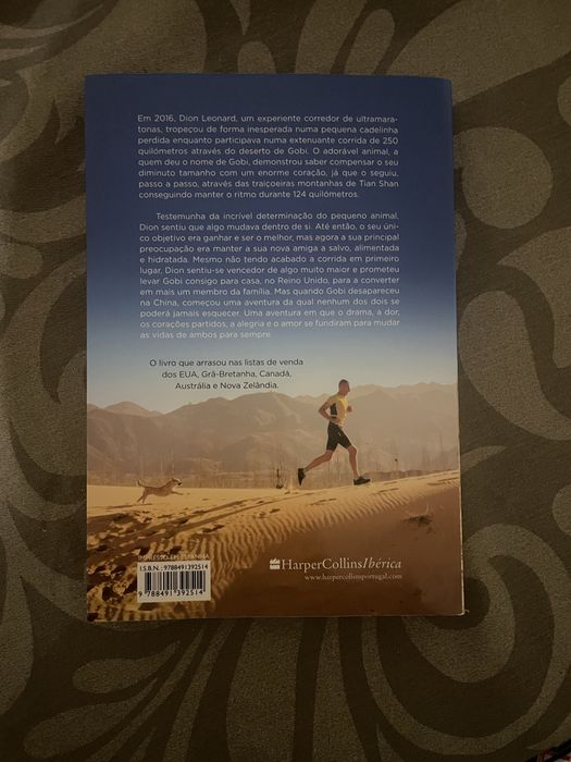 Livro de Dion Leonard- “À procura da Gobi”