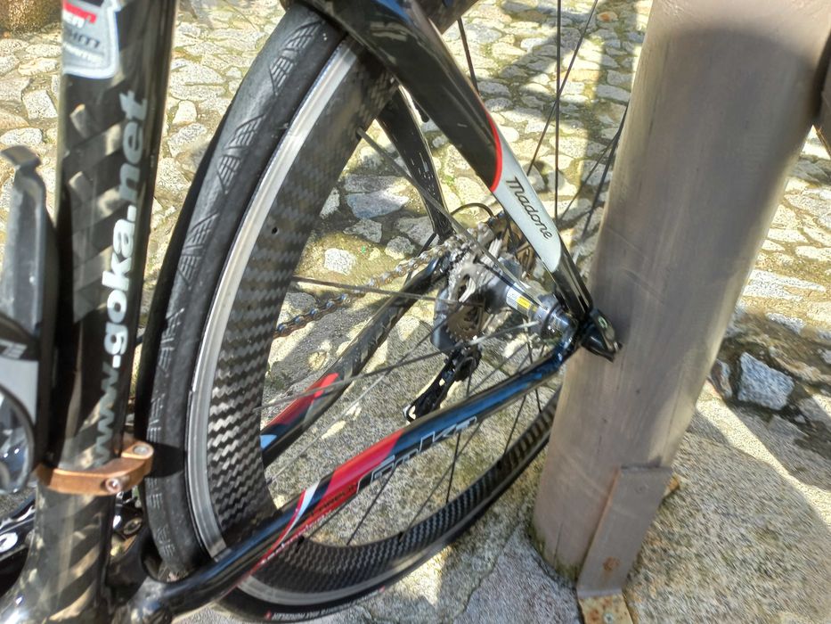 Bicicleta de estrada goka