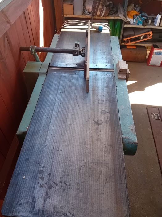 Wyrówniarka heblarka