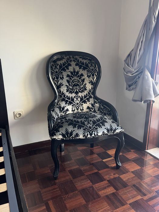 Cadeira vintage preta