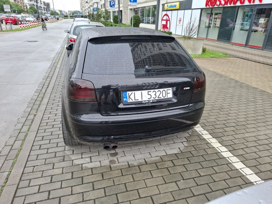 Audi A3 8P  S-line benzyna  2.0 FSI