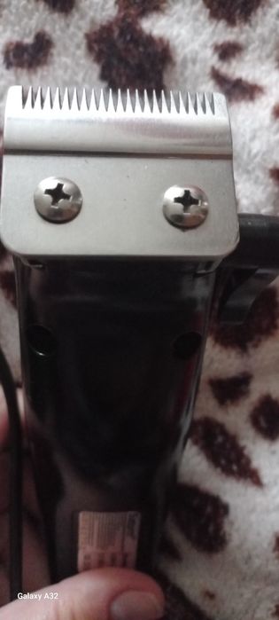 Продам машинку для стрижки Saturn ST - HC7386